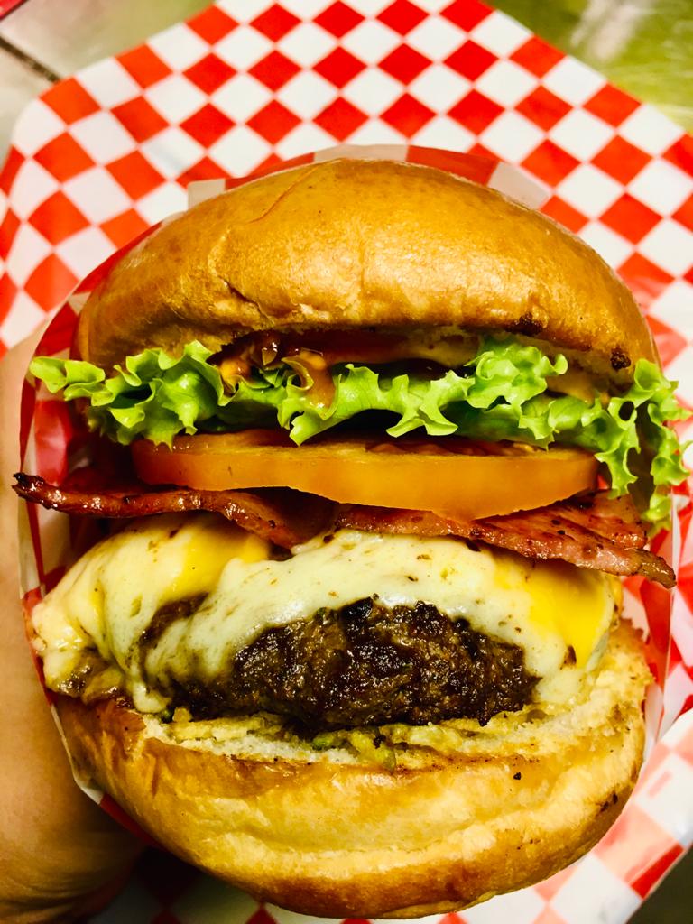 Carta de BACOA BURGER TRUCK — página 4